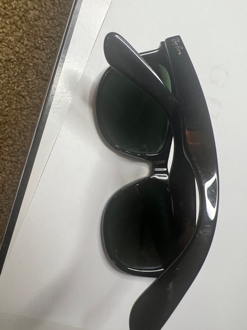 Ray-Ban Black Frame Sunglasses with - Classic Glossy Wayfarer - Picture 5 of 7